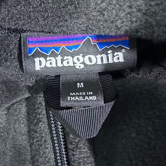 Patagonia Men's Lightweight Better Sweater Shelled Jacket [560] - Picture 6 of 9